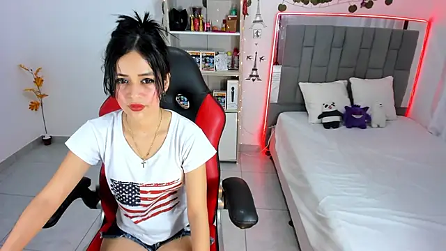 HannaSexyy online show from 10.29.25