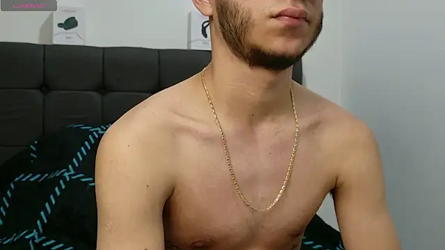 Snapshot of alejdrip chatting on 03.15.25 alejdrip online show from 03.15.25