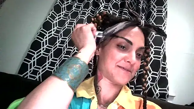 StripKi online show from 10.24.25