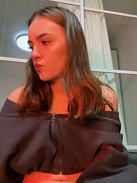 Snapshot of hotAssHell_ chatting on 03.05.25 hotAssHell online show from 03.05.25