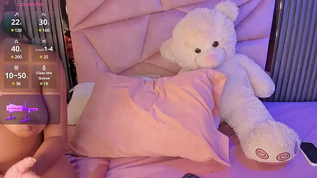 Alisse Miller online show from 02.22.25