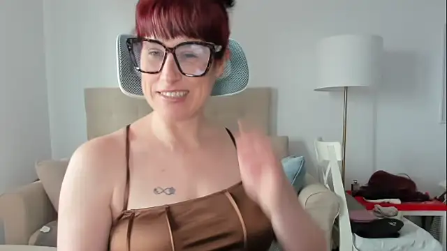 emmita69  online show from 03.04.26