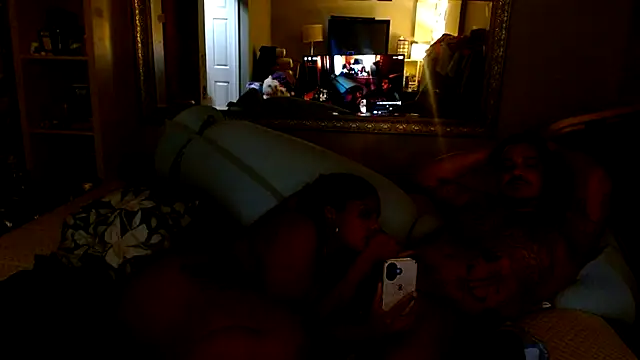 Snapshot of Your_Going2Luv_Me chatting on 12.19.24 Your Going2Luv Me online show from 12.19.24