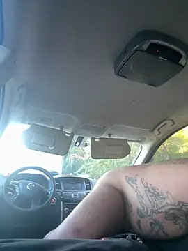 Snapshot of Your_Going2Luv_Me chatting on 10.04.25 Your Going2Luv Me online show from 10.04.25