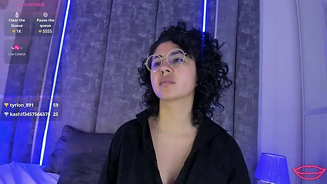 Amareto  online show from 03.17.25