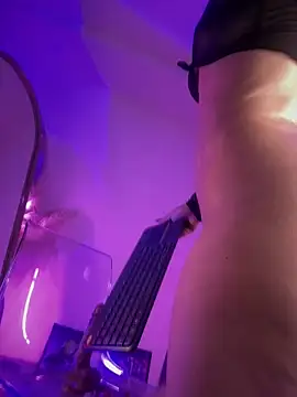 Snapshot of SakuraKato chatting on 01.29.25 SakuraKato online show from 01.29.25