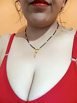 Hot-Shivani online show from 07.28.26
