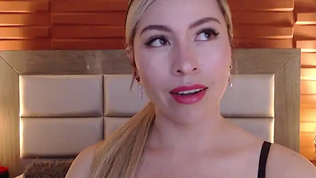 Ammy Castro online show from 02.07.25