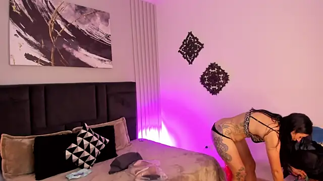 kira moon   online show from 03.24.26