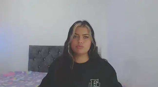 sweetkitty 16 online show from 02.26.25