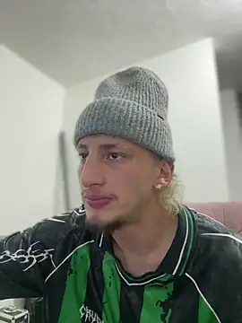 Snapshot of Scott_sex7 chatting on 02.25.26 Scott sex7 online show from 02.25.26