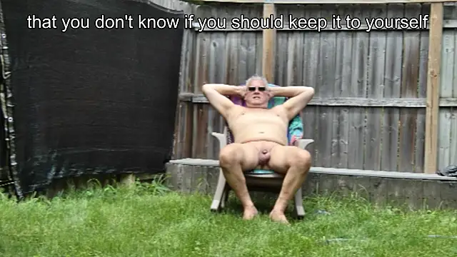 Snapshot of ButtCrackShowing-OOPS chatting on 07.07.26 ButtCrackShowing-OOPS online show from 07.07.26