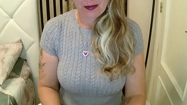 xxNoeliaxx online show from 03.08.26