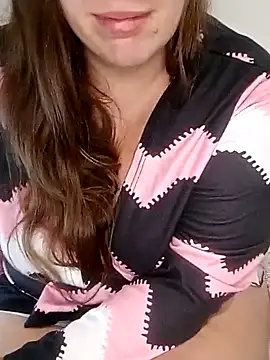 FrancaiseLynne online show from 09.08.25