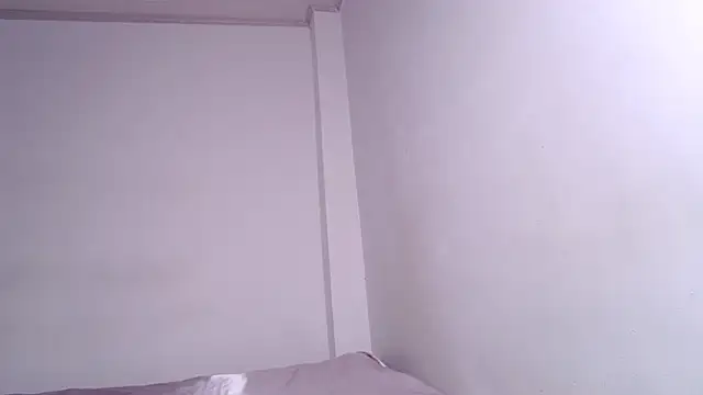 caarlywhitee online show from 07.17.26