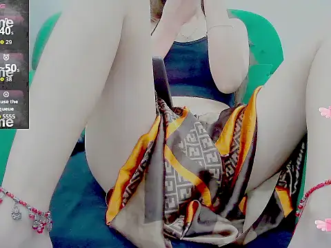 nina9384 online show from 09.13.25