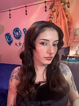 LiliJones  online show from 04.11.26