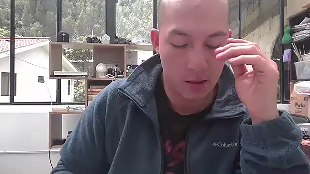 Snapshot of 97banana chatting on 02.19.25 97banana online show from 02.19.25