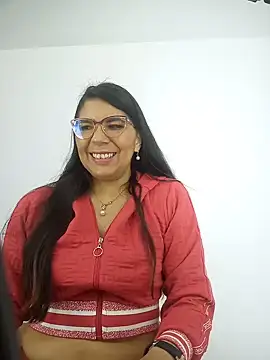 Snapshot of Luna_Dumont chatting on 07.23.26 Luna Dumont online show from 07.23.26
