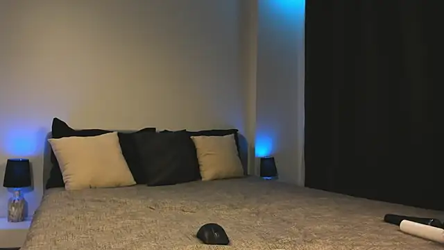 ShySara online show from 01.29.25