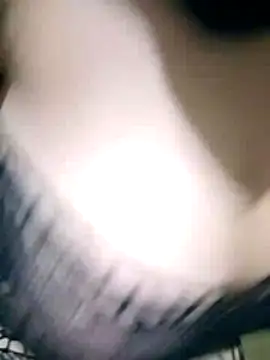 Snapshot of perfect_cums chatting on 03.27.26 perfect cums online show from 03.27.26