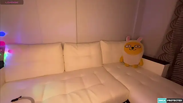 Snapshot of Anna_Bali chatting on 12.29.24 Anna Bali online show from 12.29.24