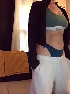 SidneyRaee online show from 02.12.26