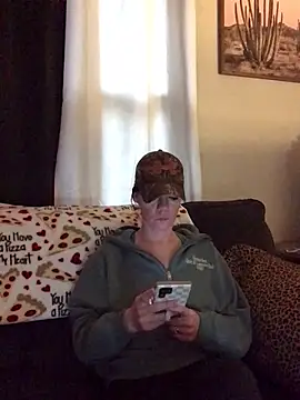 SidneyRaee online show from 02.19.26