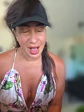 Snapshot of TheGoddessBianca chatting on 06.14.26 TheGoddessBianca online show from 06.14.26