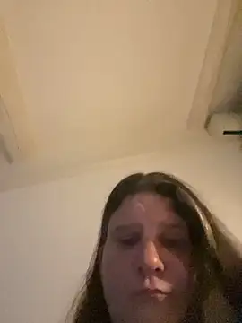 couplelibertin85 online show from 10.15.25