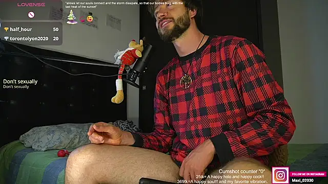 Snapshot of just_maxii chatting on 12.29.24 just maxii online show from 12.29.24