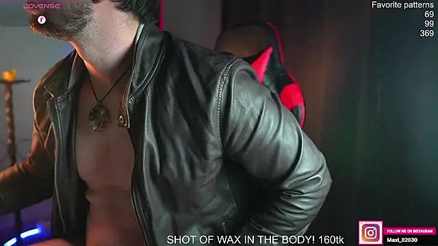 just maxii online show from 04.07.26