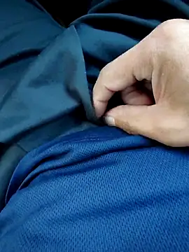 Snapshot of mjiyk1130 chatting on 03.05.25 mjiyk1130 online show from 03.05.25