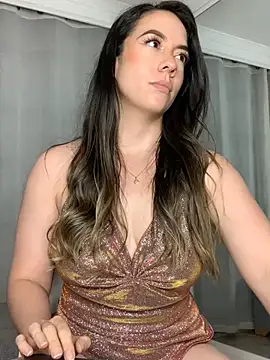 Snapshot of ImAlicee chatting on 01.31.25 ImAlicee online show from 01.31.25