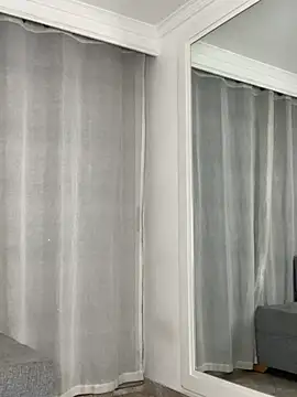 Snapshot of ImAlicee chatting on 03.21.25 ImAlicee online show from 03.21.25