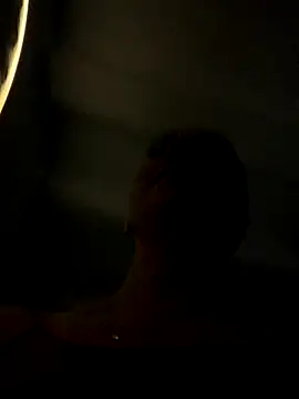 Snapshot of ImAlicee chatting on 11.04.25 ImAlicee online show from 11.04.25