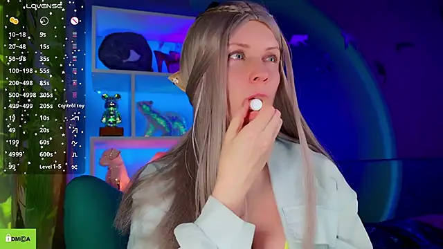 Snapshot of Flash_Summer chatting on 02.25.26 Flash Summer online show from 02.25.26