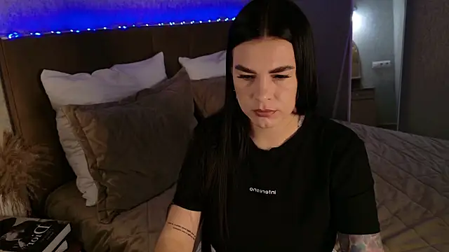 HugeBoobs- online show from 10.16.25