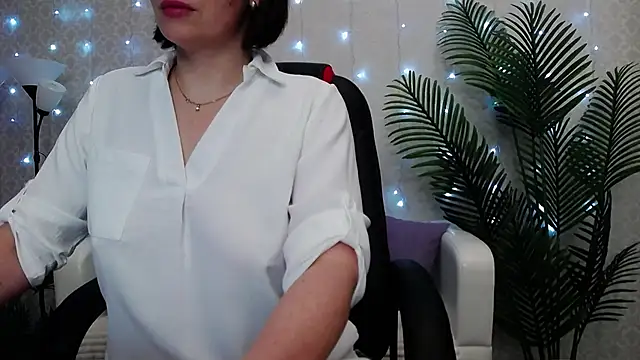 Camelia Lillie online show from 05.12.26