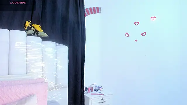 RoxannaBlanche online show from 03.26.26