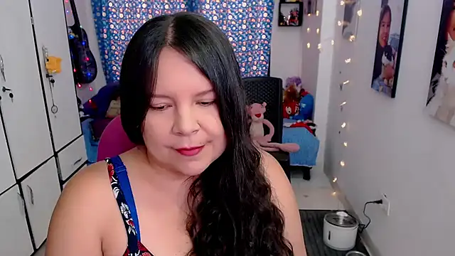 claryssa  online show from 09.18.25