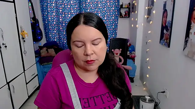 claryssa  online show from 09.24.25