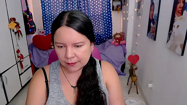 claryssa  online show from 02.12.26