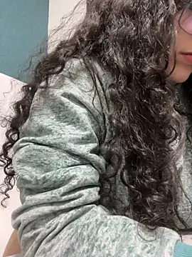 CurlyGirl 1 online show from 01.13.25