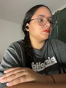 CurlyGirl 1 online show from 09.18.25