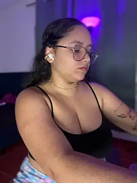 CurlyGirl 1 online show from 01.31.26