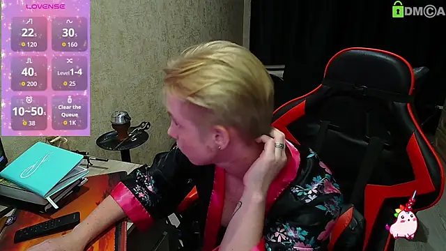 Alexis Gordon online show from 09.13.25