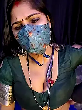 Snapshot of MUMTAJ_1 chatting on 01.14.25 MUMTAJ 1 online show from 01.14.25