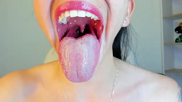Snapshot of Katty_mouth chatting on 04.27.26 Katty mouth online show from 04.27.26