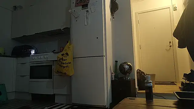 Snapshot of eltoulou chatting on 01.12.25 eltoulou online show from 01.12.25